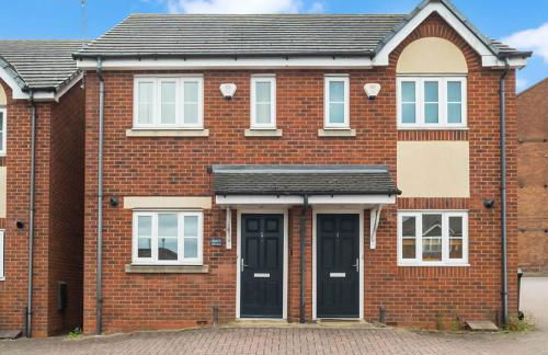 Modern Two Bed House - Garden - Parking - Smart TV - 2GMS - Foto 29