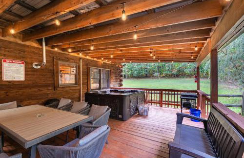 Log Cabin with Hot Tub, Game Room-10 min to NRG - Foto 35