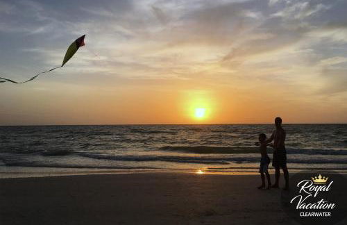 Royal Dream at Avalon Clearwater - Pool & Free Parking - 10 Min Drive to Clearwater Beach - Foto 5