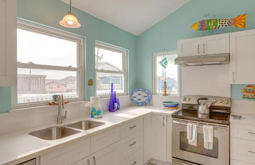 Steps to Galveston Beach Dog-Friendly Gem with Yard - Photo 9