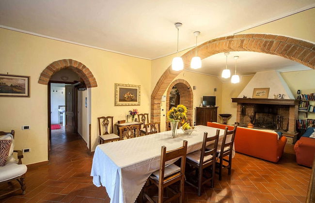 Panoramic Villa in Tuscany Rolling Hill, Well Connected, Everyday new Journey to - Foto 24