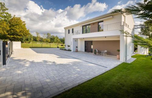 Villa Castanea by Villsy - Photo 23