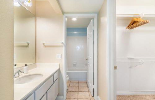 Thousand Oaks 2br near shopping dining bars LAX-1157 - Foto 13