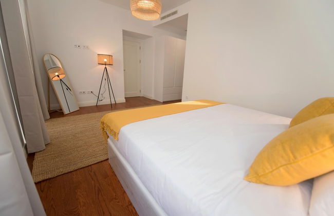 Beach Waves Apartment - Photo 2