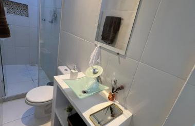 Casa com piscina, churrasqueira e terraço com vista pro mar! - Foto 34