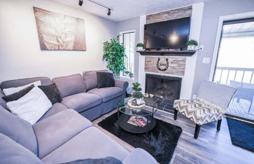 Cozy Retreat Golf, Lake & Nature at Beautiful Lake Monroe - Foto 10