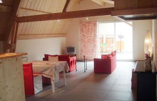 Holiday Home in Ardèche near Château de Ventadour - Foto 14