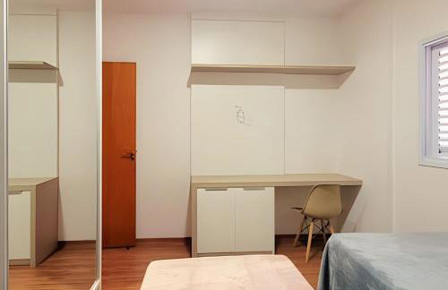 Apê Área Central c/ Churrasqueira, Varanda e Suíte - Foto 21