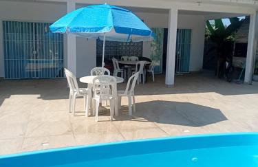 Casa em Guaratuba com piscina - Foto 1