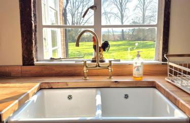 Secluded 16th Century Farmhouse with private grounds - Foto 7