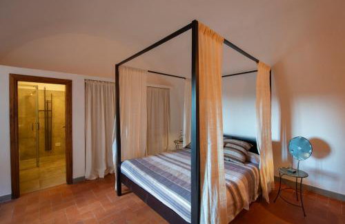 Exclusive House Inside Historic Fortress - Photo 10