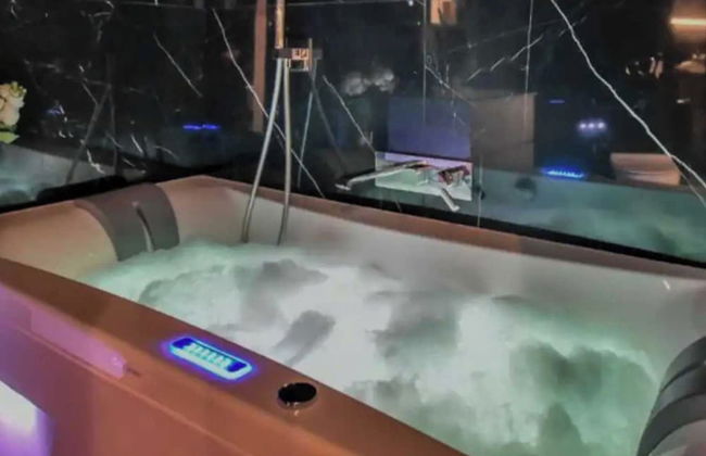 Chic Studio w/ Jacuzzi - 2P - Near Palais Garnier - Foto 10