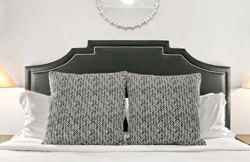 Indulging 2BR Apartment in Festive Boystown - Buckingham 1 - Foto 10