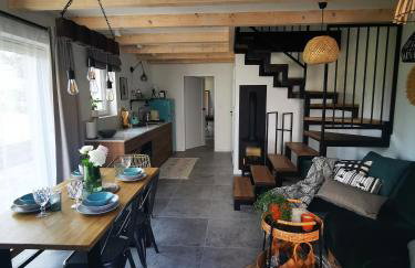 Przystań Dobrej Energii, domki całoroczne z gorącą balią z hydromasażem - Foto 27