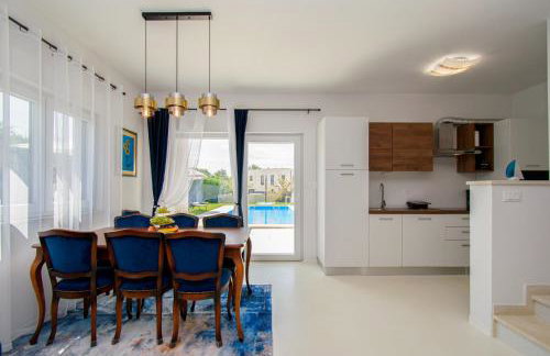 Modern Villa Angelina in Poreč - by Istrabook - Foto 26