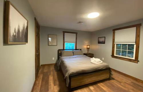 STUNNING RENOVATED 4BR House - Foto 20