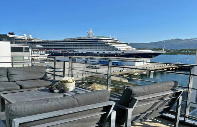 Free Parking Space, Balcony, Prime Location - Foto 17