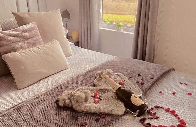 A Beautiful, Unique Lodge, Made for two - Photo 47