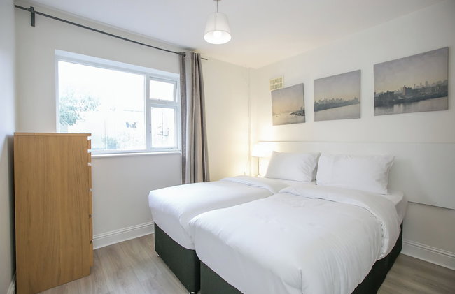 Grand Canal District Apartments - Photo 12