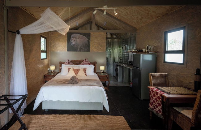 Sleep Whiskers Away From the Lions and " Feel " Them Roar! Cabin 2 - Foto 4