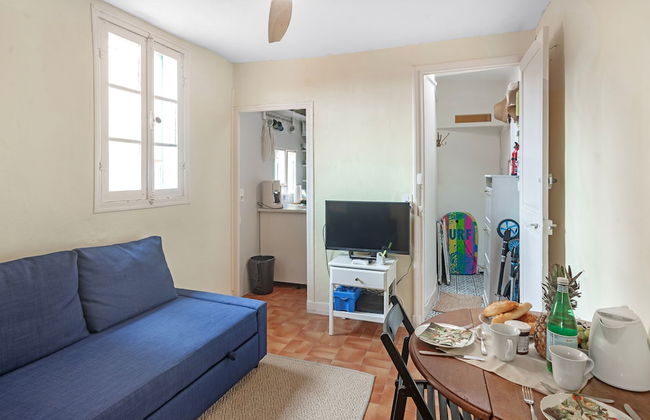 Mattoni in Menton With 1 Bedrooms and 1 Bathrooms - Foto 1