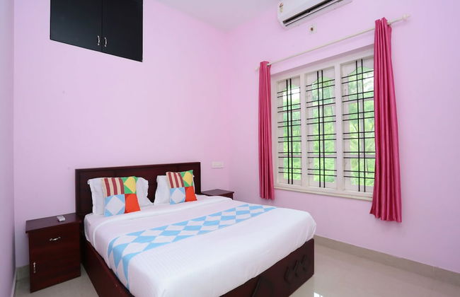 OYO 15916 Home Cozy 2BHK Kalpetta - Foto 9