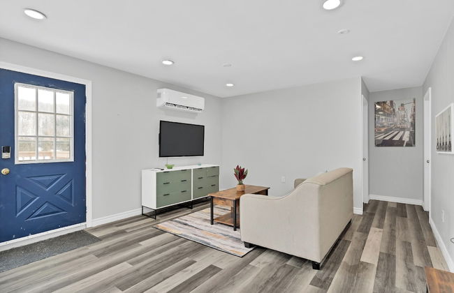 Quiet Spaciou Gorgeous Lakefront Cottage - Foto 18