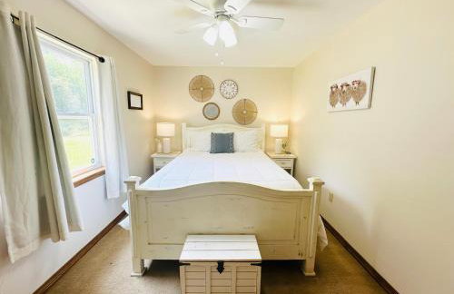 Milk Hand House.. Peaceful 1 bedroom cabin - Foto 1