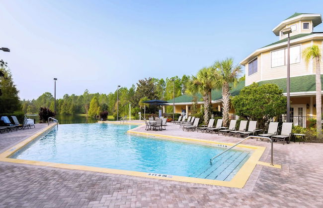 Tropical 2 BDR Condo in Brand New Resort Community - Foto 1