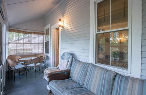 On the bay in Wellfleet - walk to water! - Foto 3