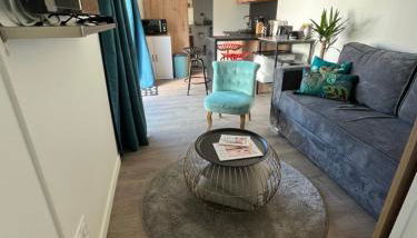 Charmante maison à 2 pas de la mer avec son jardin pour 2 adultes et 2 enfants - Photo 4