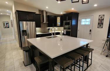 The Villa Orlando College Park Sleeps16 - Monthly Stays - Foto 3