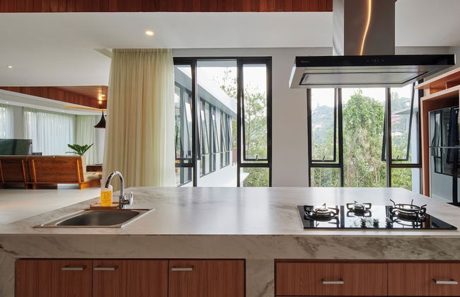 Atsuka Hill View 8BR Vila with Private Heated Pool - Foto 12