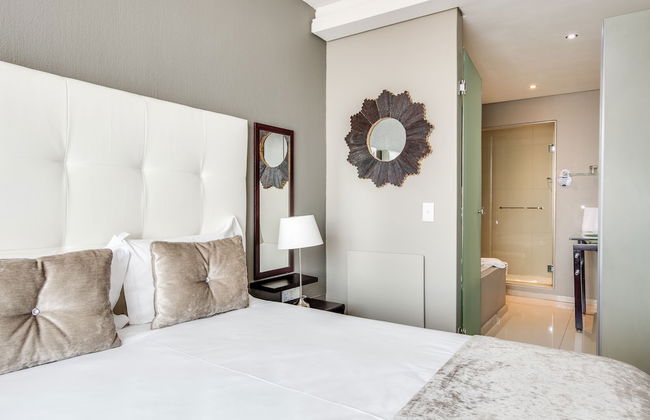 Infinity Self-Catering Apartments - Photo 13