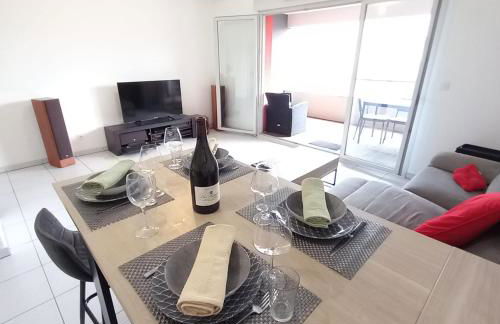 Le Barbusse LYON-T3-Garage-Terrasse-3 lits-Home Cinema - Foto 2