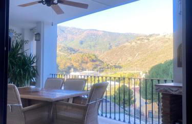 Modern Apartment in Benahavis Village Centre with Underground Parking - Photo 15