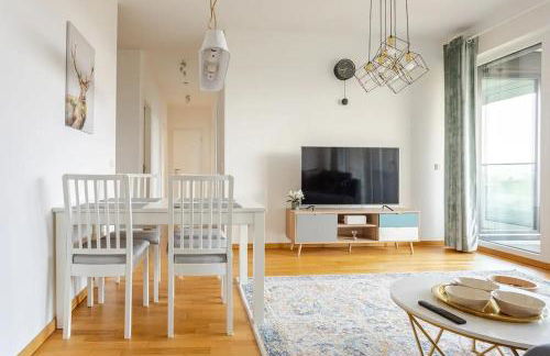 HJ 18 by ROCKCHAIR Apartments l SUPERHOST Status l Super Flat, 2 Bedrooms 2 Bathrooms Balcony Elevator welcomes you! - Foto 21