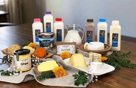 Modern Berkshires Farmhouse w Porch Fireplace Views Beaver Creek by AvantStay - Foto 7