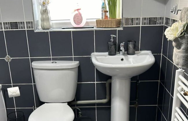 1 Bedroom Apartment - Central, Free Parking - Foto 8