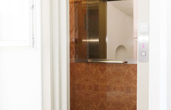 Greg Apartments Kampa Prague - Photo 34