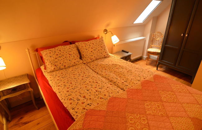 Stunning Holiday Home Near Forest in Slenaken - Photo 10