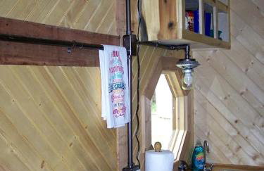 Hillbilly Chic Tiny House Near Nashville with WiFi, Kitchenette, Fire Pit & Trails - Foto 59