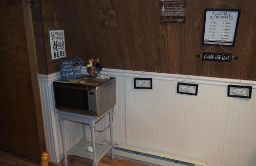 Emanuel - Cute Upstairs Apt AC Great Location - Foto 26