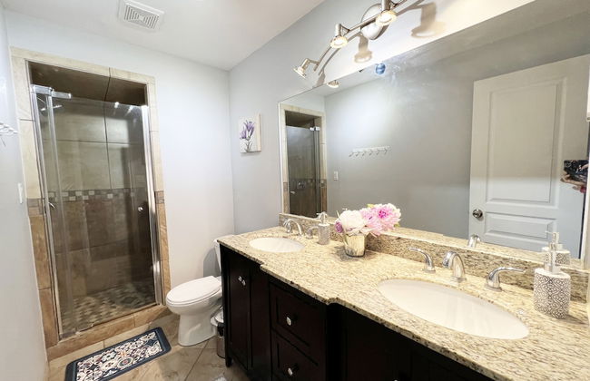 Vacation home beside the trails and Park - Photo 23