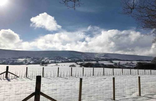 Spacious Cottage - Sleeps 4 - in the Black Mountains - Photo 66