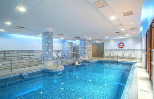 HAPPY Luxury Apartment - Beachside in Mar Azul, Estepona - Photo 26