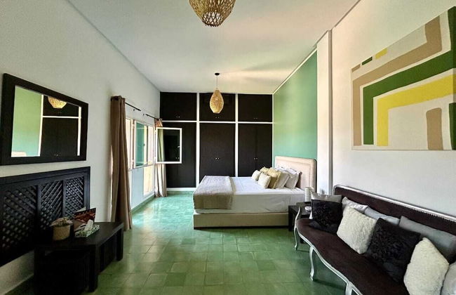 Villa With Tennis Court Outdoor and Indoor Pool - by Feelluxuryholidays - Foto 9