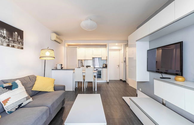 Nice Apartment With Balcony - Center Cannes 1br/4p - Foto 1