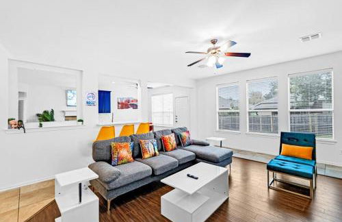 4 BR w/ Pool 10 min to Six flags, AT&T Stadium & Glode Life Park - Foto 35