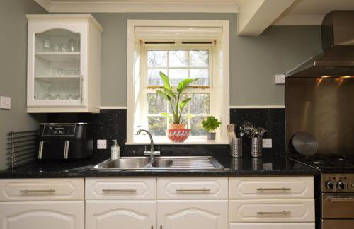 Old Powdermill Cottage - Foto 10